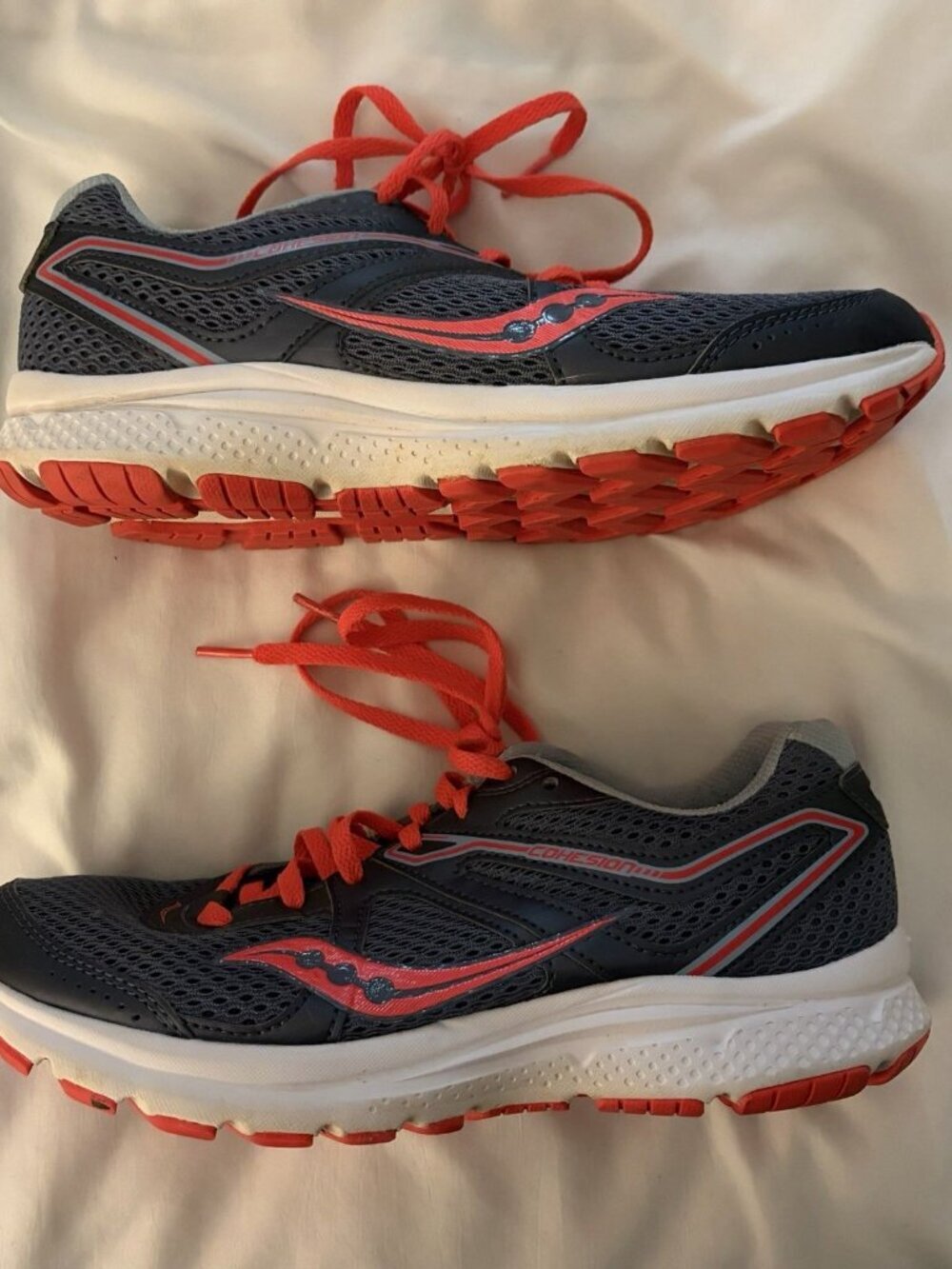 Saucony Women’s Cohesion 11 S10420-2 Gray Running Shoes Sneakers Size 8